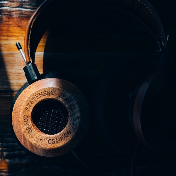 Grado GS1000e, Statement Series Headphone: Mahogany Wooden Over-Ear Made in Brooklyn Headphones (GS 1000e)