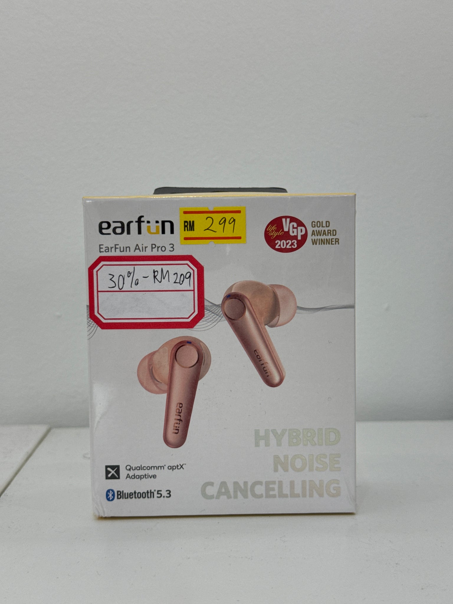 Clearance: Earfun Air Pro 3 (Pink)