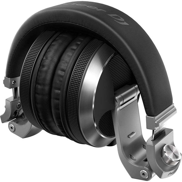 Pioneer HDJ X7, Closed-Back Professional DJ Headphones: 50mm Drivers Over-Ear Headphones (HDJ X7, HDJX7)