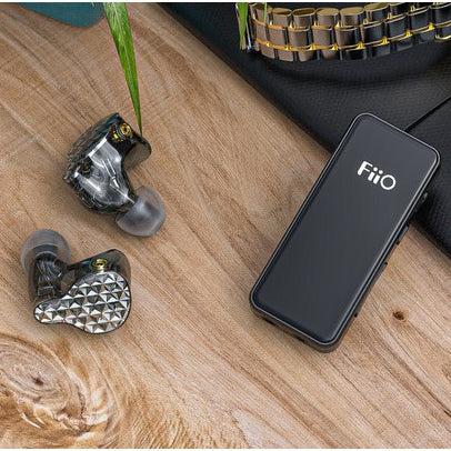 FiiO BTR3K, Portable Bluetooth Receiver, DAC and Amplifier: with Balance 2.5mm Output Portable Bluetooth DAC/AMP(BTR 3K)