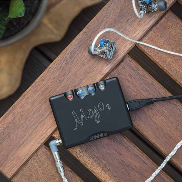 Chord Mojo 2, Portable DAC & Amplifier: with Dual 3.5 Output DAC/AMP (Mojo 2)